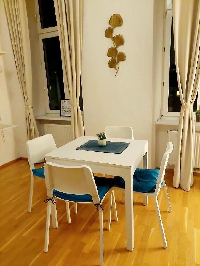 Cozy Vienna City Apartment 40M2 In Central & Beautiful Family Area Right At Subway & Park